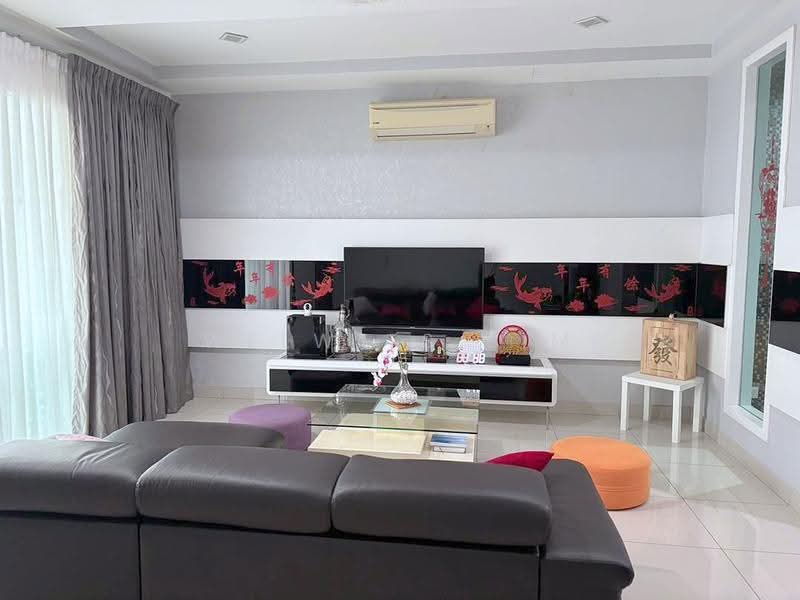 2-storey Terraced House for Sale in Bayan Lepas (Penang) - Welwits Sim - Living Room - PropertyGuru.com.my