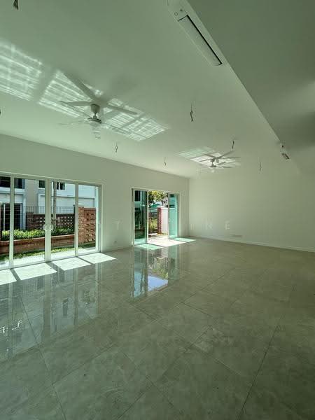 Rumah Berkembar untuk Disewa di Seri Tanjung Pinang (Tanjung Tokong) - Catherine Lee - Living Room - PropertyGuru.com.my