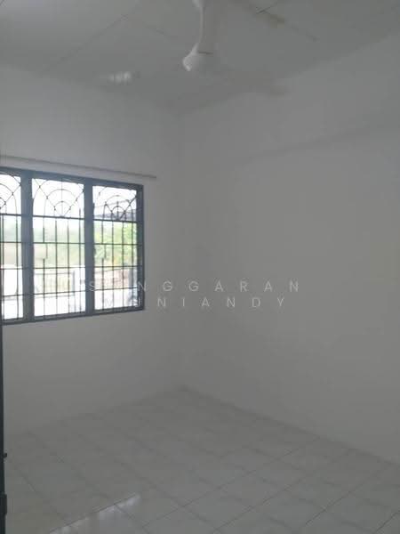 Rumah Teres 1-Tingkat untuk Disewa di Lunas (Kedah) - Sanggaran Muniandy - Bedroom - PropertyGuru.com.my