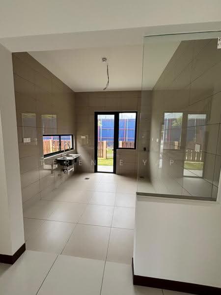 Rumah Berkembar untuk Dijual di Rawang (Selangor) - Terence Yap - Kitchen - PropertyGuru.com.my