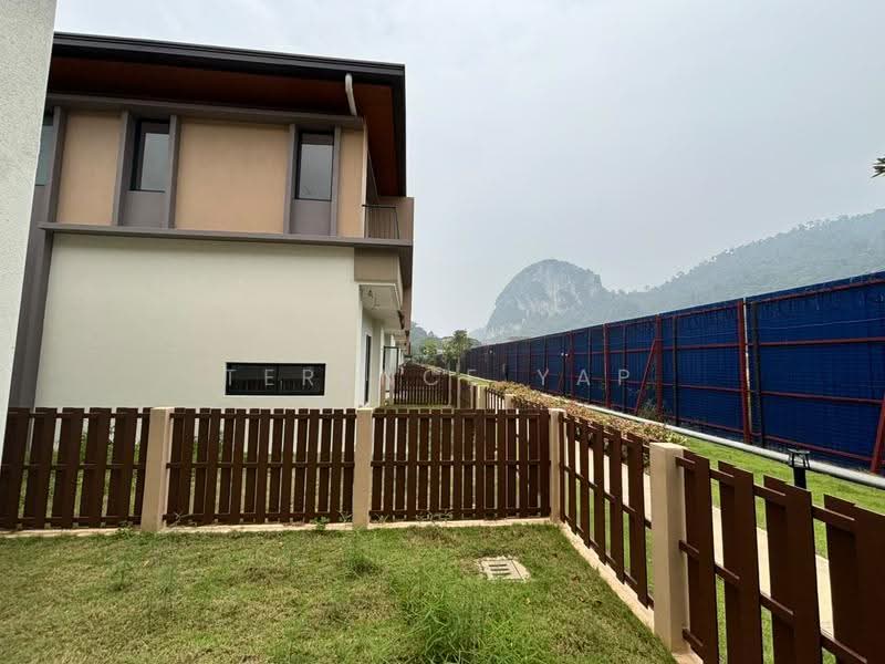 Rumah Berkembar untuk Dijual di Rawang (Selangor) - Terence Yap - Exterior - PropertyGuru.com.my