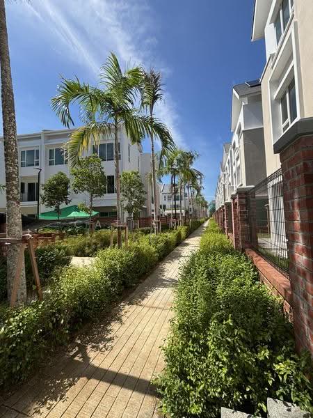 Rumah Berkembar untuk Disewa di Seri Tanjung Pinang (Tanjung Tokong) - Catherine Lee - PropertyGuru.com.my