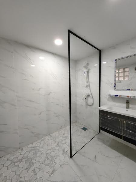 Condominium for Rent at Mont Kiara Pelangi - Jo Chen - Bathroom - PropertyGuru.com.my