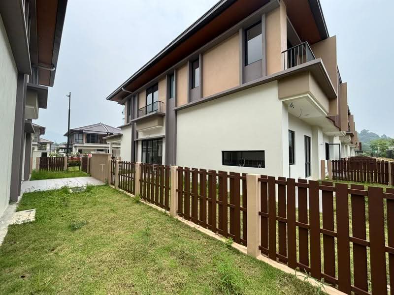 Semi-Detached House for Sale in Rawang (Selangor) - Terence Yap - Exterior - PropertyGuru.com.my