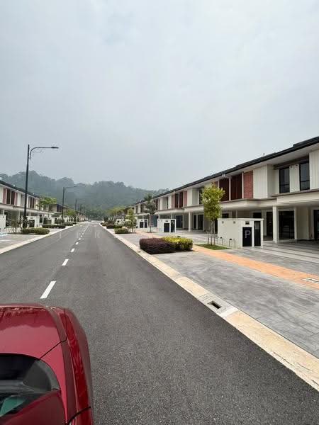 Semi-Detached House for Sale in Rawang (Selangor) - Terence Yap - Exterior - PropertyGuru.com.my