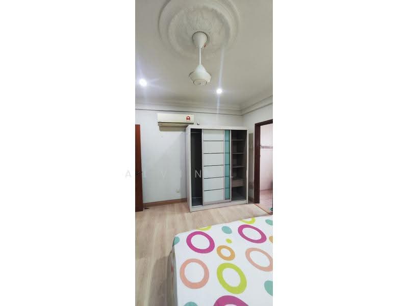 Pangsapuri untuk Disewa di Vista Bayu - Alvin Lim - Bedroom - PropertyGuru.com.my