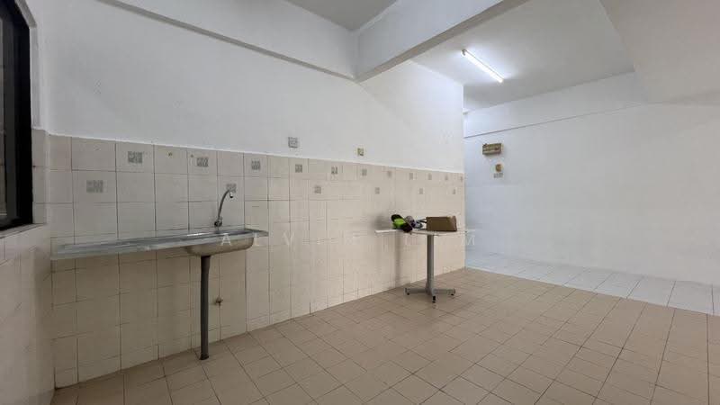 Pangsapuri untuk Dijual di Vista Bayu - Alvin Lim - Kitchen - PropertyGuru.com.my