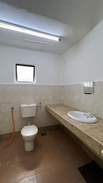 Pangsapuri untuk Dijual di Vista Bayu - Alvin Lim - Bathroom - PropertyGuru.com.my
