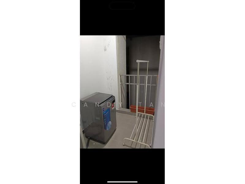 Kediaman Servis untuk Disewa di Domain 2 @ NeoCyber - Candy Tan - Balcony - PropertyGuru.com.my