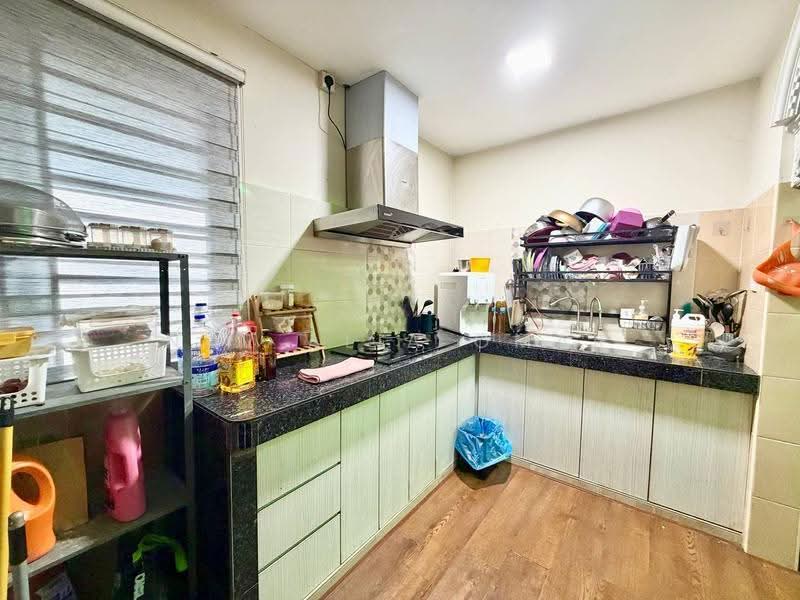 Rumah Teres 2-Tingkat untuk Dijual di Klang (Selangor) - Nur Alia Omar - Kitchen - PropertyGuru.com.my
