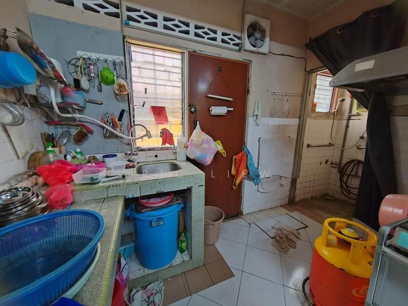 2-storey Terraced House for Sale in Taman Muda (Ampang) - Eric Liew - Kitchen - PropertyGuru.com.my