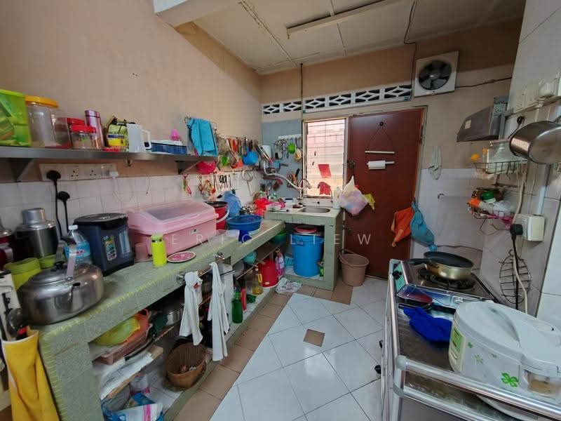 2-storey Terraced House for Sale in Taman Muda (Ampang) - Eric Liew - Kitchen - PropertyGuru.com.my