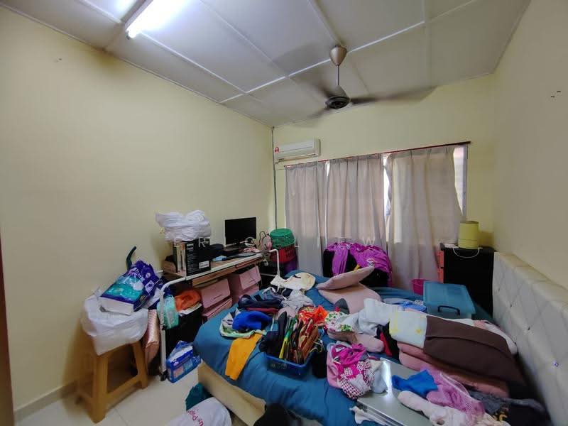 2-storey Terraced House for Sale in Taman Muda (Ampang) - Eric Liew - Bedroom - PropertyGuru.com.my