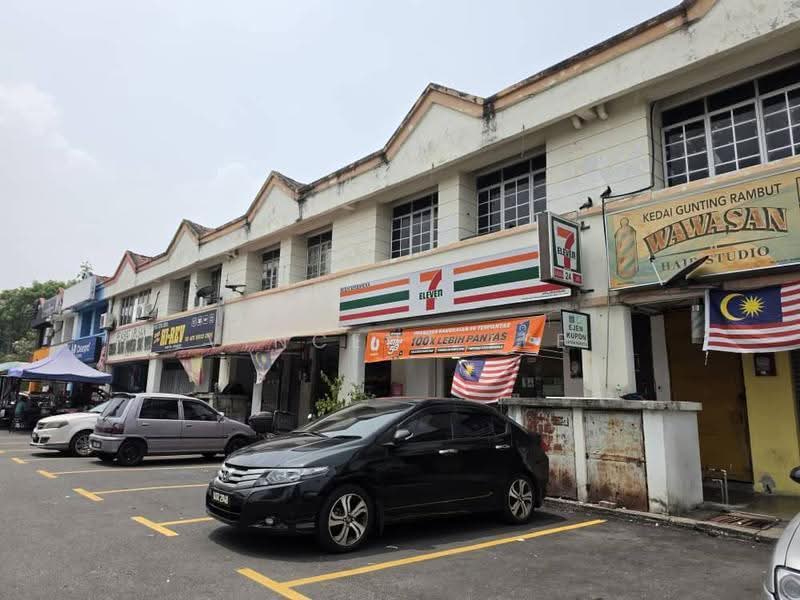 Rumah Teres 2-Tingkat untuk Dijual di Taman Bukit Kinrara (Bandar Kinrara) - Vincent Lee - Exterior - PropertyGuru.com.my
