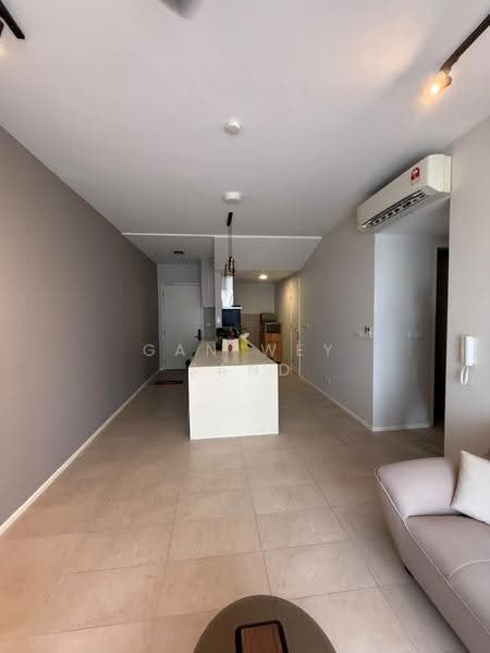 Kediaman Servis untuk Disewa di O'hako Residence - GAN WEY SAND - Living Room - PropertyGuru.com.my
