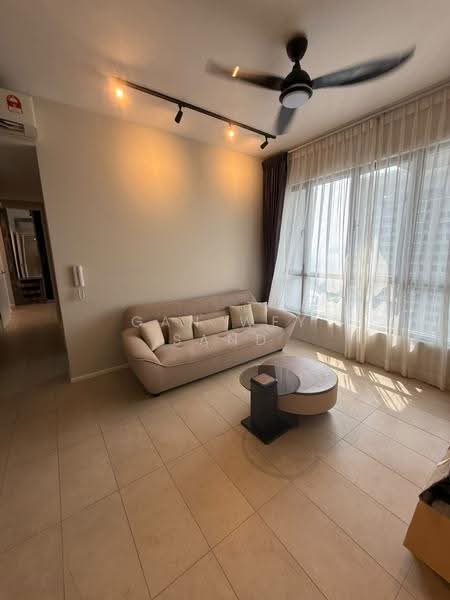 Kediaman Servis untuk Disewa di O'hako Residence - GAN WEY SAND - Living Room - PropertyGuru.com.my