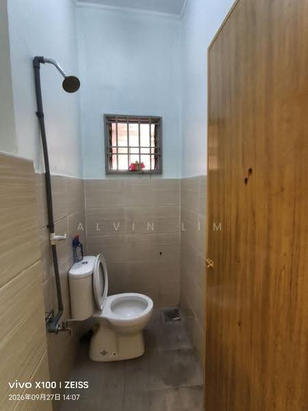 1-storey Terraced House for Rent in Bandar Bukit Raja (Klang) - Alvin Lim - Bathroom - PropertyGuru.com.my