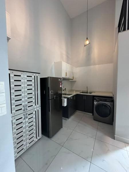 Kediaman Servis untuk Dijual di Arte Cheras - Michelle Tan - Kitchen - PropertyGuru.com.my