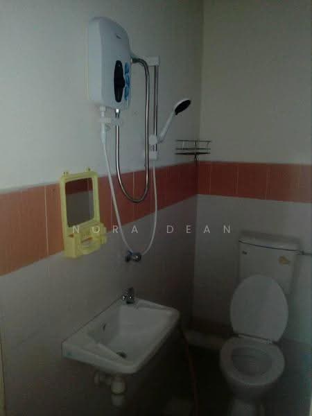 Apartment for Rent at Mentari Court - Nora Dean - PropertyGuru.com.my