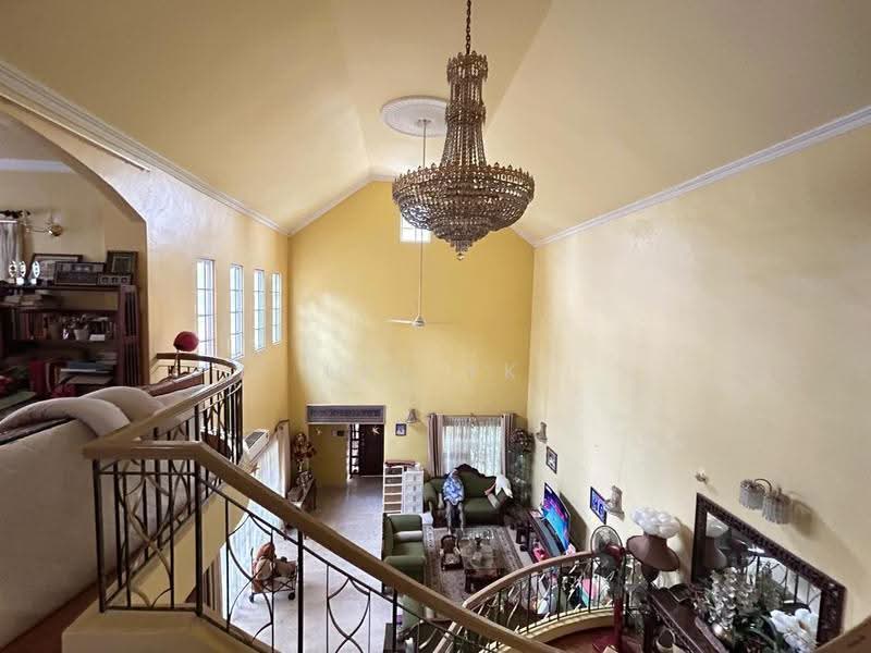 Bungalow House for Sale in Usj 17 (Subang Jaya) - Lai YK - Living Room - PropertyGuru.com.my