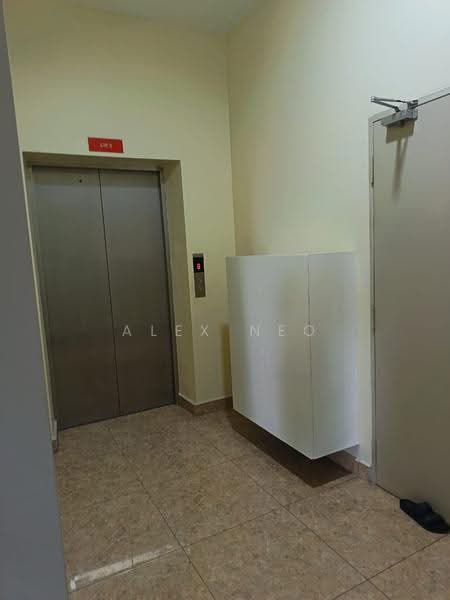 Condominium for Sale at Laguna Heights (Bukit Laguna) - Alex Neo - Corridor - PropertyGuru.com.my