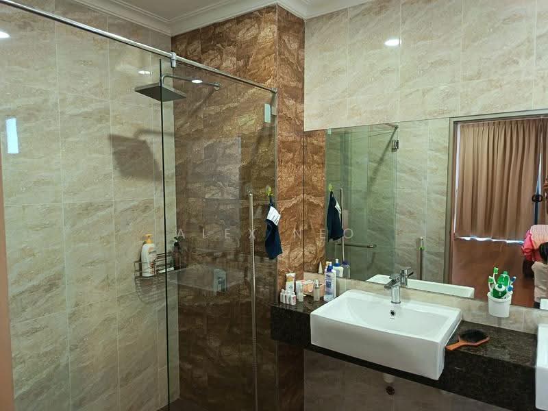 Condominium for Sale at Laguna Heights (Bukit Laguna) - Alex Neo - Bathroom - PropertyGuru.com.my