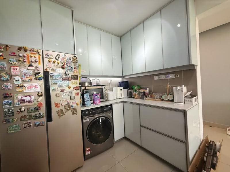 Service Residence for Sale at D'Putra Suites - Austing Ng - Kitchen - PropertyGuru.com.my