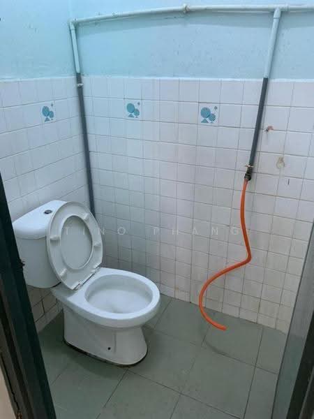 2-storey Terraced House for Rent in Taman Sri Rampai (Wangsa Maju) - Tino Phang - Bathroom - PropertyGuru.com.my