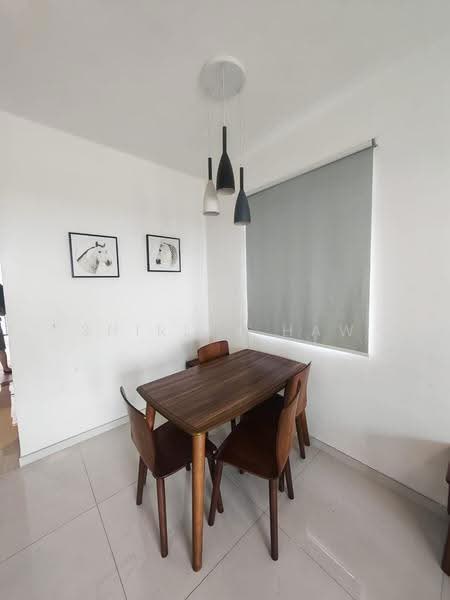 Apartment for Sale at Starview Bay @ Forest City - Shirley Haw - Dining Room - PropertyGuru.com.my