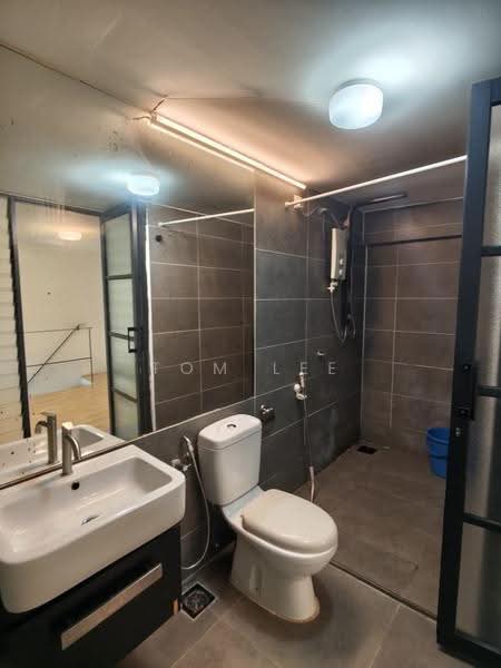 Kondominium untuk Disewa di Empire Damansara (Empire SOHO 2) - Tom Lee - Bathroom - PropertyGuru.com.my