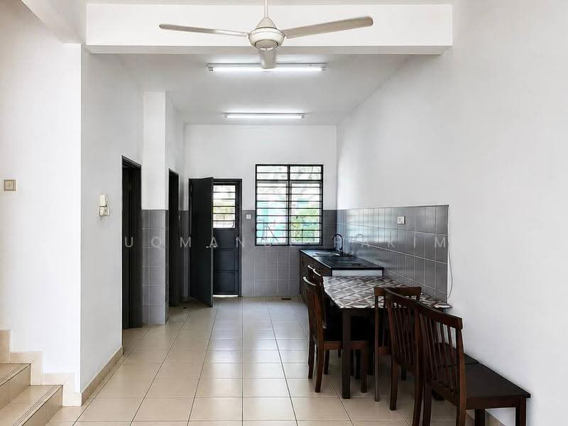 Rumah Teres 2-Tingkat untuk Dijual di Shah Alam (Selangor) - Luqmanul Hakim - PropertyGuru.com.my