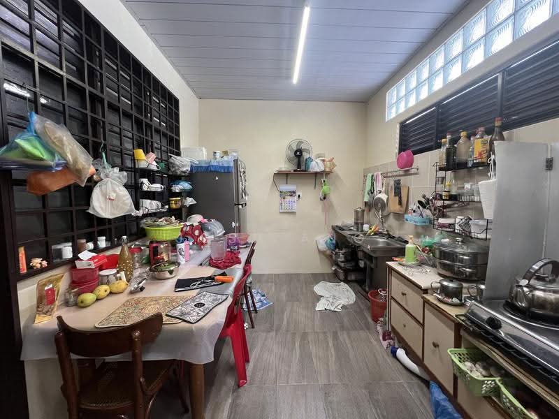 2-storey Terraced House for Sale in Sungai Ara (Penang) - Josh Ang - Kitchen - PropertyGuru.com.my