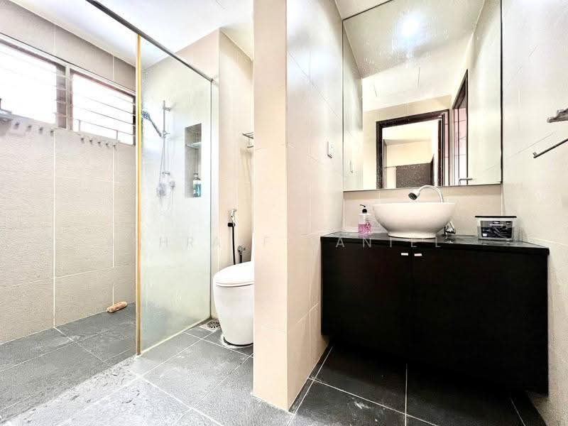 Condominium for Sale at Tivoli Villas - Ashraff Daniel - Bathroom - PropertyGuru.com.my