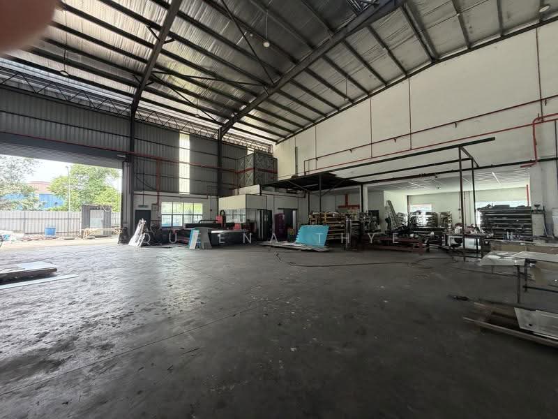 Detached Factory for Rent in Taman Desa Cemerlang (Ulu Tiram) - Queena Thye - Interior - PropertyGuru.com.my