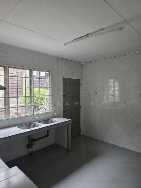 Terraced House for Rent in Usj 20 (Subang Jaya) - Zeyang Ng - Kitchen - PropertyGuru.com.my