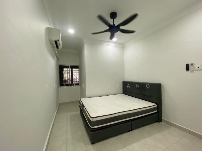 Rumah Teres 2-Tingkat untuk Disewa di Kepong (Kuala Lumpur) - Sherry Chang - Bedroom - PropertyGuru.com.my