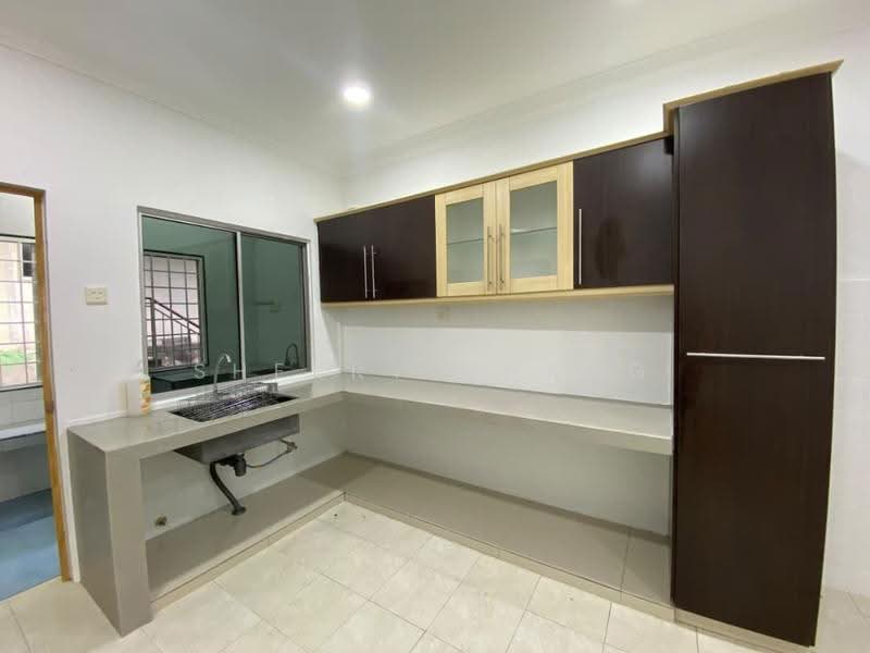 Rumah Teres 2-Tingkat untuk Disewa di Kepong (Kuala Lumpur) - Sherry Chang - Kitchen - PropertyGuru.com.my