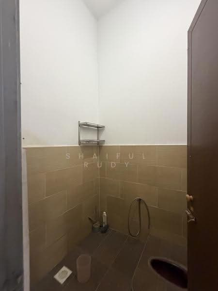 2-storey Terraced House for Sale in Taman Rasah Jaya (Rasah) - Shaiful Rudy - Bathroom - PropertyGuru.com.my