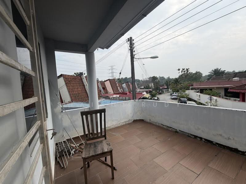 2-storey Terraced House for Sale in Taman Rasah Jaya (Rasah) - Shaiful Rudy - Balcony - PropertyGuru.com.my