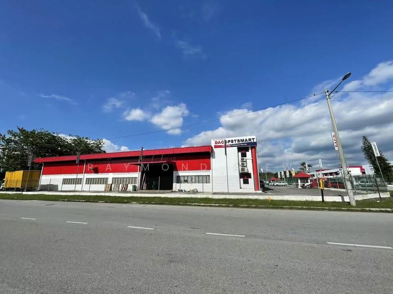 Detached Factory for Rent in Balakong (Selangor) - Raymond Siew - Exterior - PropertyGuru.com.my