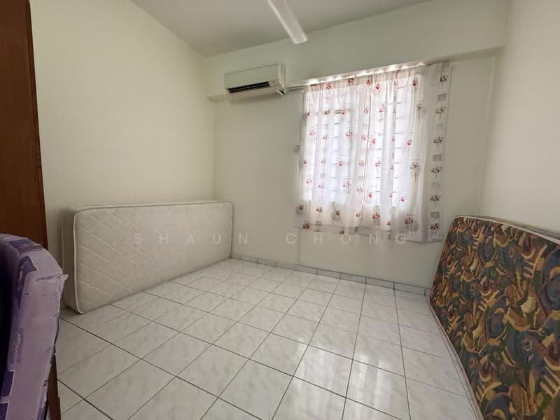 Kondominium untuk Disewa di Green Acre - Shaun Chong - Bedroom - PropertyGuru.com.my