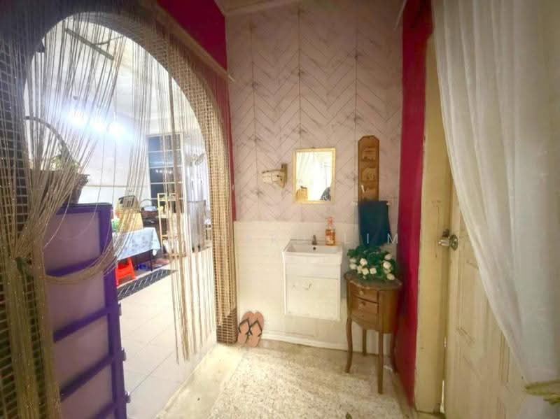 Semi-Detached House for Sale in Taman Gembira (Tampoi) - Bernard Lim - PropertyGuru.com.my