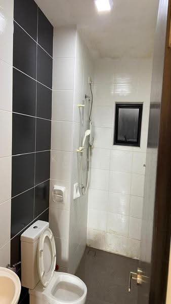 Service Residence for Sale at Sky View - Kelvin Chee - Bathroom - PropertyGuru.com.my