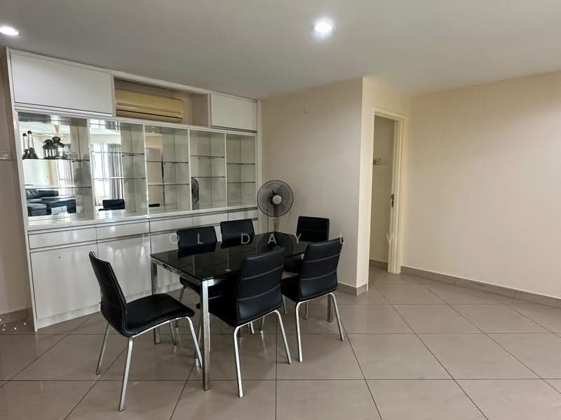 Condominium for Rent at 633 Residency - Holiday Lew - Dining Room - PropertyGuru.com.my