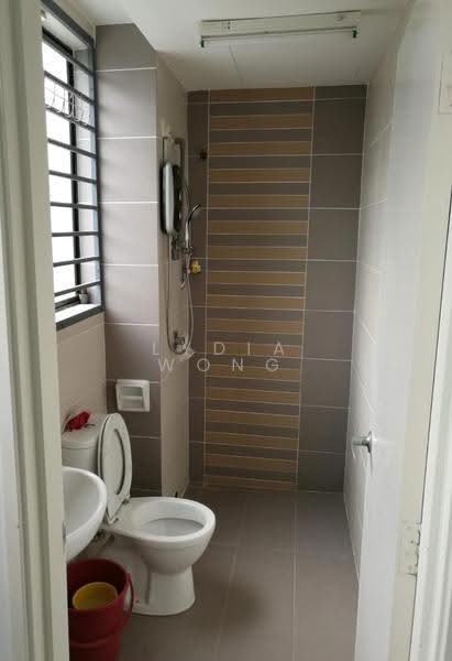 Rumah Bandar untuk Disewa di 16 Sierra (Puchong) - Lydia Wong - Bathroom - PropertyGuru.com.my