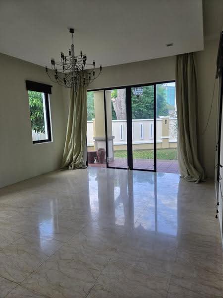 Rumah Banglo untuk Dijual di Jalan Ipoh (Kuala Lumpur) - Jasemin Chia - Living Room - PropertyGuru.com.my