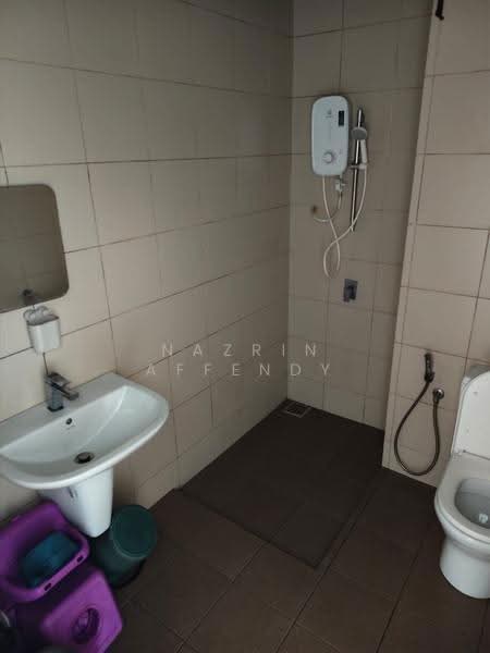 Service Residence for Rent at i-SOHO @ i-City - Nazrin Affendy - Bathroom - PropertyGuru.com.my