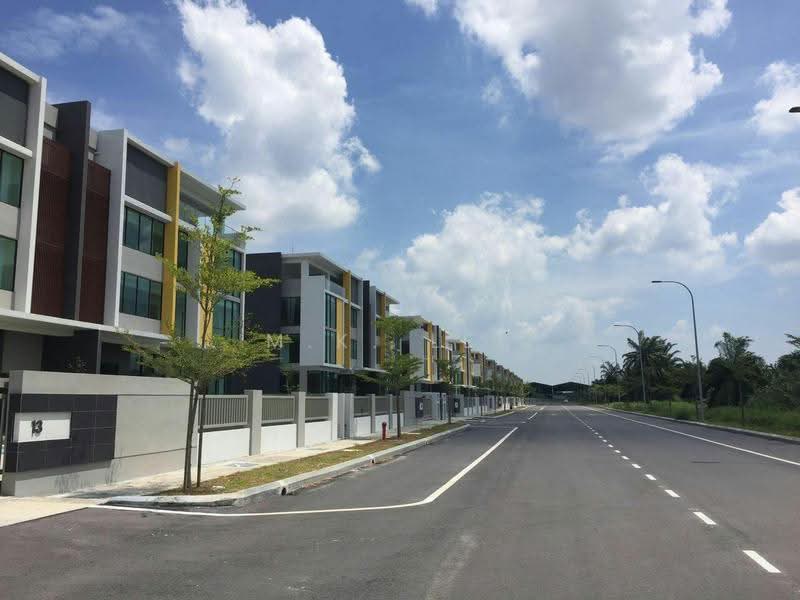 Factory for Sale in Aman Perdana (Kapar) - M.K. Lee - PropertyGuru.com.my