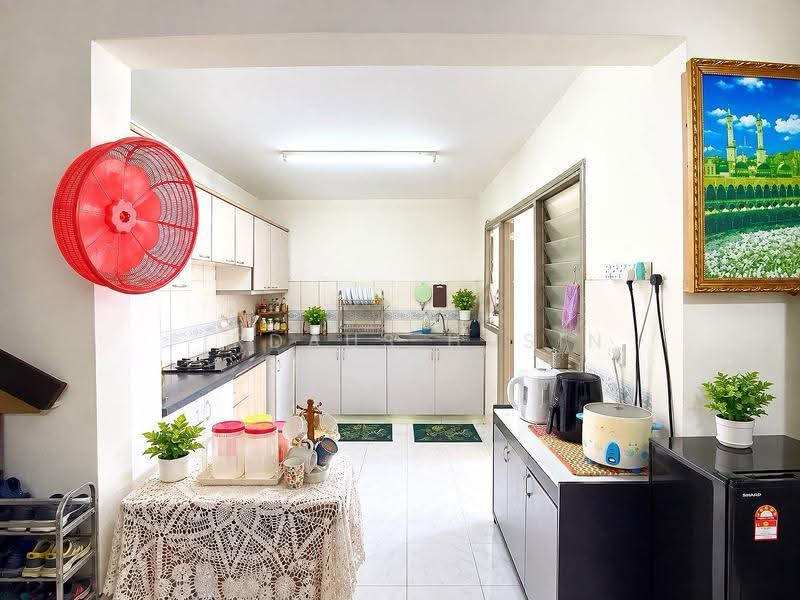 Kondominium untuk Dijual di Pantai Hillpark 2 - Firdaus Husin - Kitchen - PropertyGuru.com.my