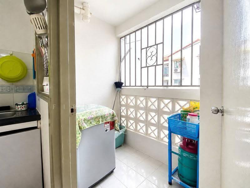 Kondominium untuk Dijual di Pantai Hillpark 2 - Firdaus Husin - Balcony - PropertyGuru.com.my
